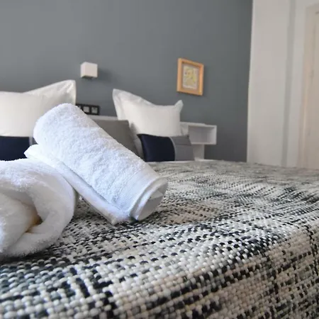 Apartment Recogidas 39 *